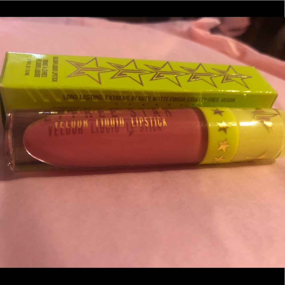 Jeffree Star “?” Limited Edition shade